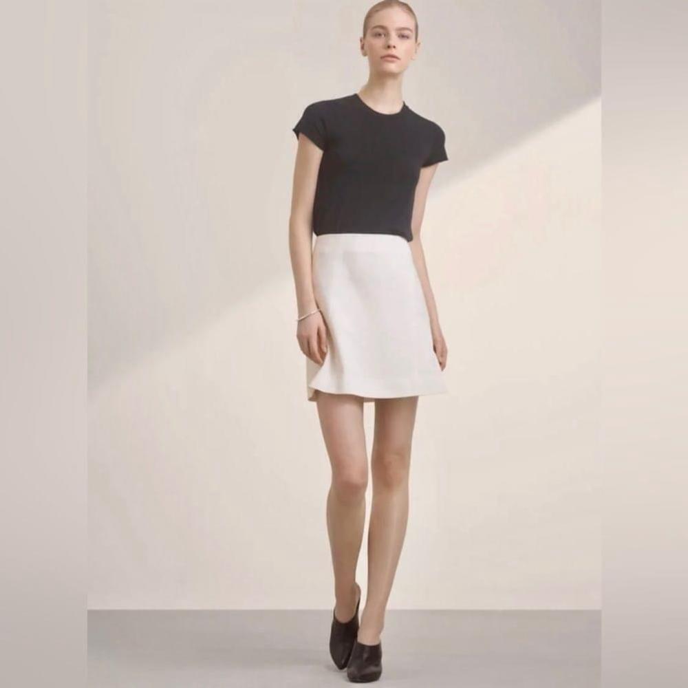 Aritiza Babaton - Hopper Skirt - Picture 2 of 11